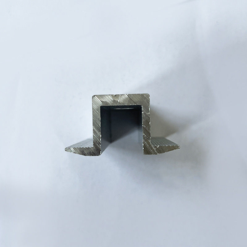Tipo instalación fácil de la aleación de aluminio de la abrazadera del panel solar de la seguridad mediados de U