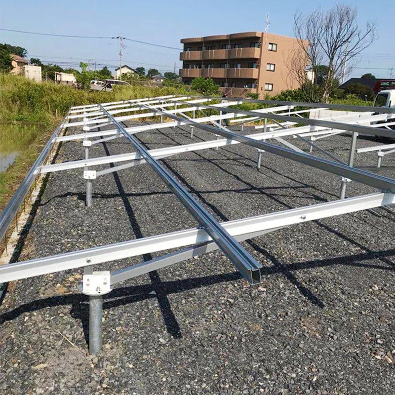 Sistema de montaje solar de tierra de aluminio ajustable Resistencia a la corrosión para la instalación solar