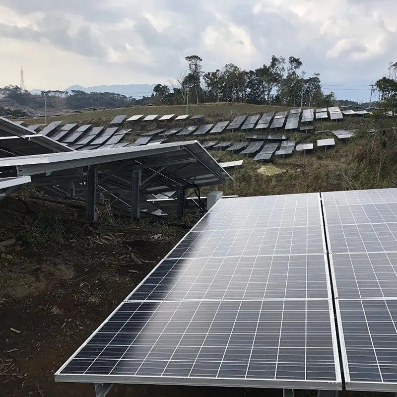 Sistema de montaje de paneles solares con carga de viento de hasta 216 km/h para módulos de retrato o paisaje
