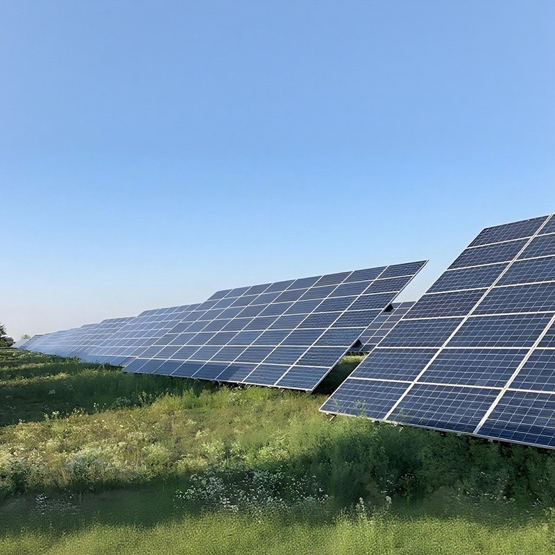 Soportes de montaje solar en tierra de alta calidad  Duraderos, resistentes a la corrosión/viento/nieve, de fácil instalación para proyectos comerciales