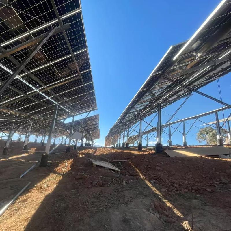 Cuadro de montaje solar fotovoltaico de alta calidad: duradero, resistente a las condiciones climáticas, personalizable para sistemas solares residenciales / comerciales