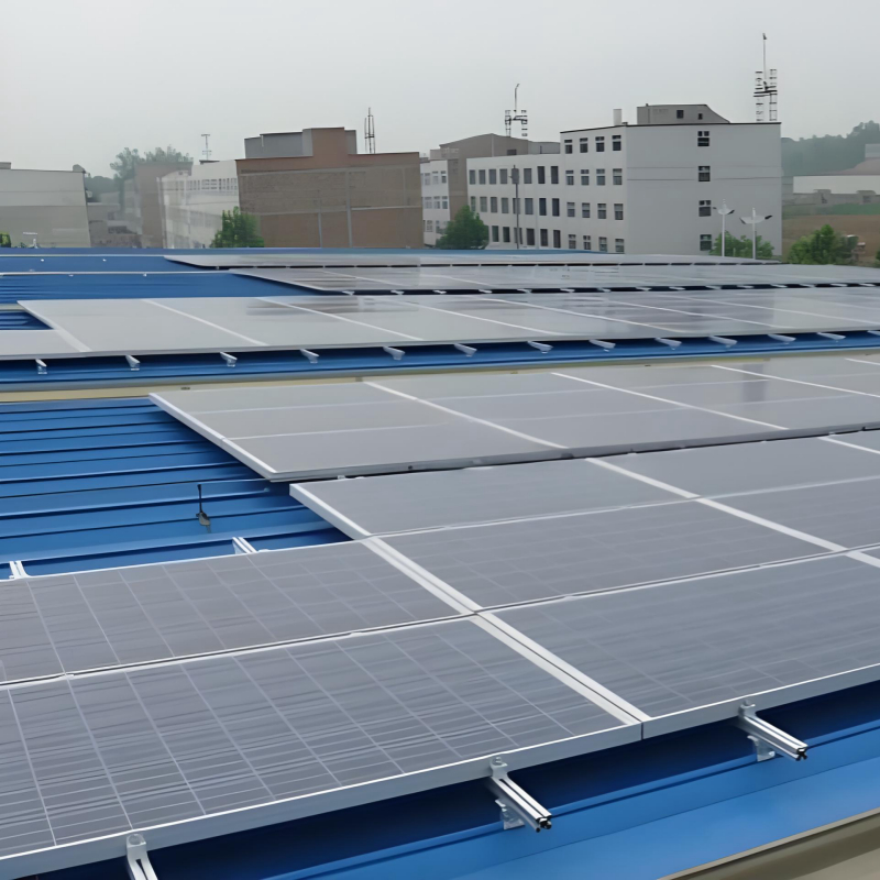 Soportes de montaje para paneles solares en tejados de chapa de acero con costura alzada, anticorrosión, personalizables, de rápida instalación