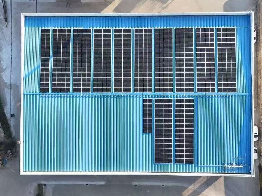 Sostenedores de montaje de paneles solares en el techo para sistemas de montaje solar de techo de tejas que ofrecen soluciones rápidas e instalaciones