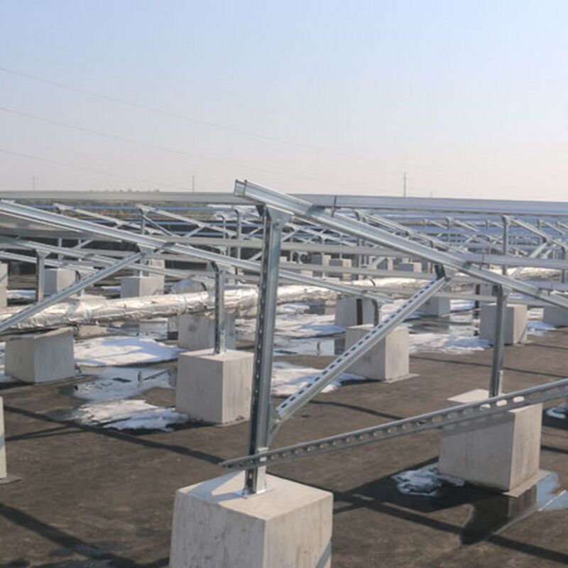 Soportes de montaje de paneles solares diseñados con bastidores preensamblados y vigas de acero de alta resistencia para soporte y fácil instalación
